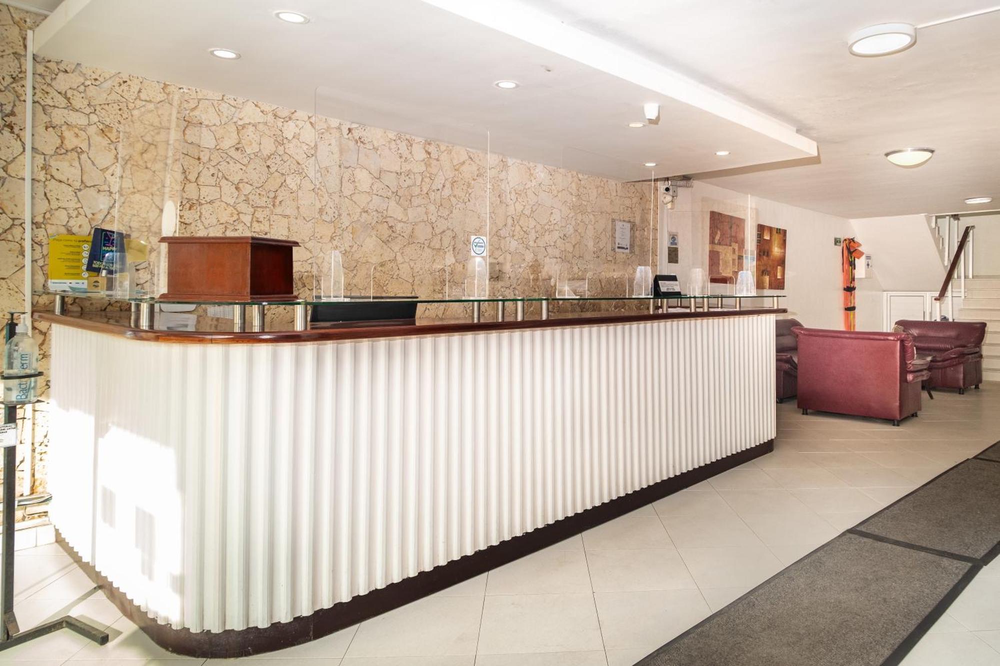 Hotel Portobelo Convention Center San Andrés المظهر الخارجي الصورة
